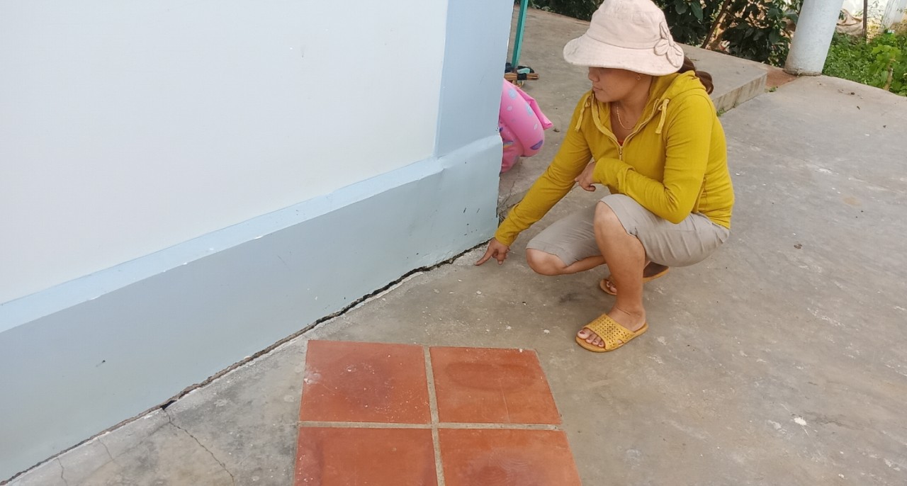 Thủy điện của gia đình phó giám đốc sở gây họa: Đắp đê quây nhưng chưa thay đổi… dòng chảy!? - Ảnh 2.