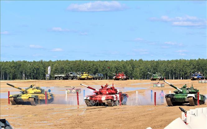 Đội xe tăng Việt Nam dẫn đầu bảng đấu b&aacute;n kết Army Games 2019 - Ảnh 5.
