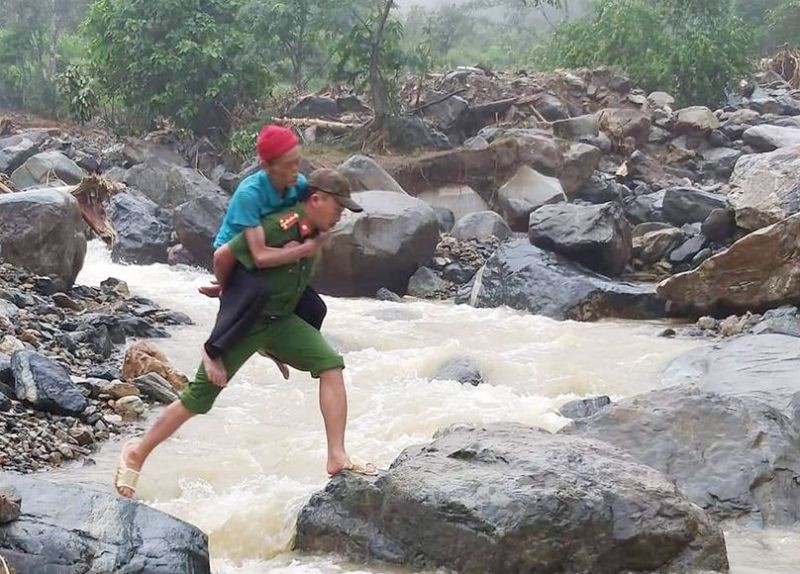 C&ocirc;ng an tỉnh Thanh H&oacute;a kh&ocirc;ng tổ chức lễ kỷ niệm ng&agrave;y truyền thống C&ocirc;ng an nh&acirc;n d&acirc;n - Ảnh 2.