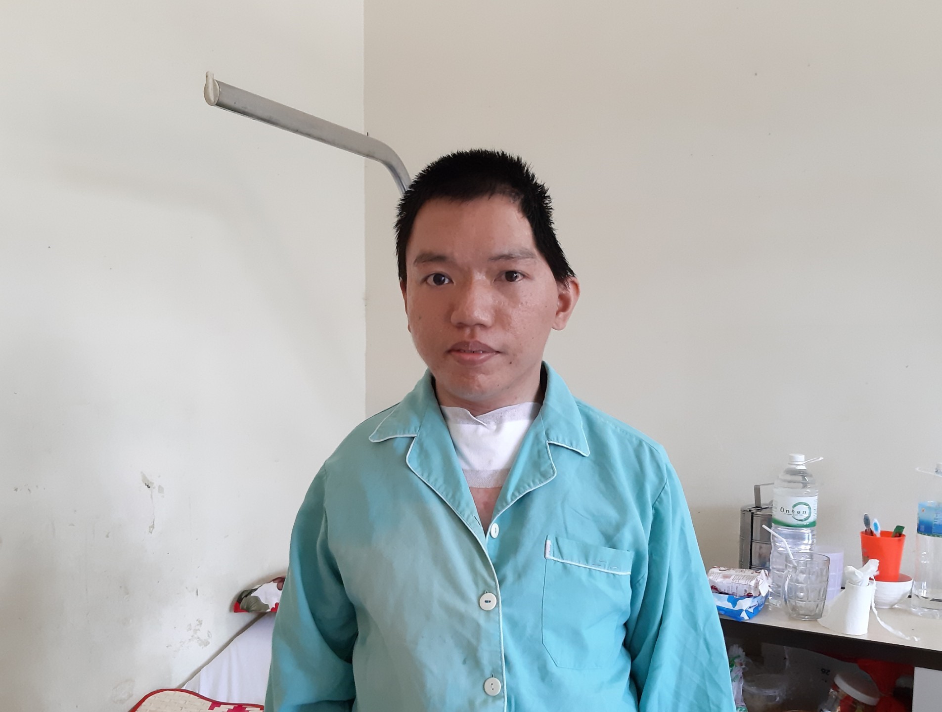 Vỡ òa niềm vui khi tìm được tiếng nói sau 15 năm câm lặng