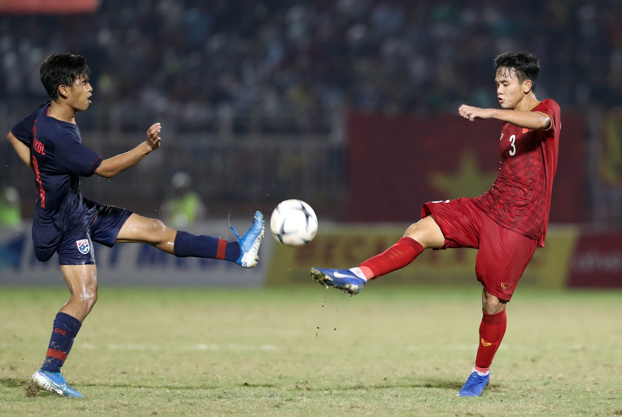 Thay đổi giờ đấu của U18 Việt Nam để c&ocirc;ng bằng cho Malaysia v&agrave; &Uacute;c - Ảnh 1.