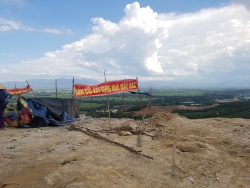 Lãnh đạo Quảng Nam nói về việc người dân phản đối lò đốt rác - Ảnh 1.