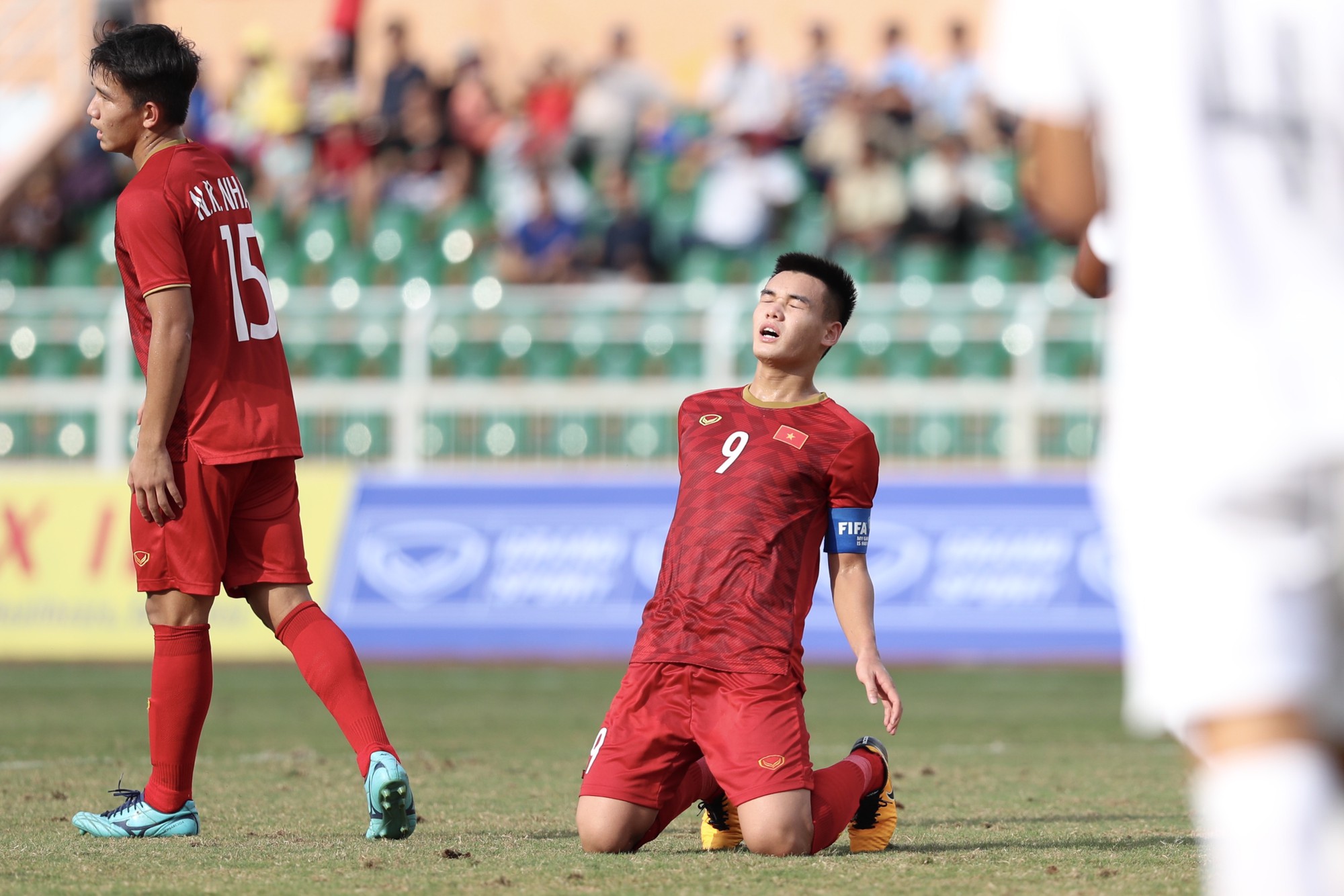 HLV Ho&agrave;ng Anh Tuấn từ chức, kh&ocirc;ng dắt U19 Việt Nam dự giải ch&acirc;u &Aacute; - Ảnh 1.