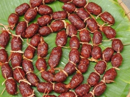 Không ngờ Việt Nam có món đặc sản tên kỳ lạ đến vậy - Ảnh 6.