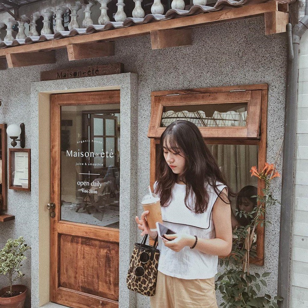 Săn l&ugrave;ng 7 mặt tiền sống ảo miễn ph&iacute; h&uacute;t giới trẻ ở TP HCM - Ảnh 11.