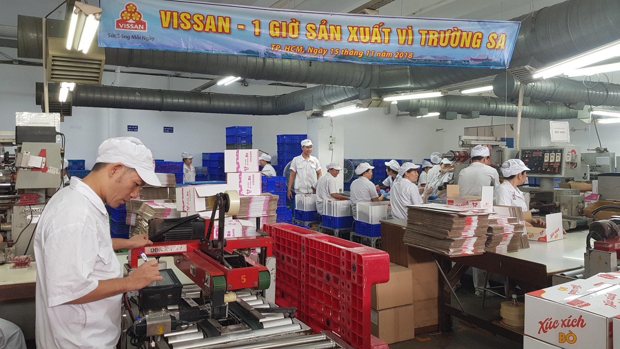 Nhiều hoạt động hướng về biển đảo qu&ecirc; hương - Ảnh 1.