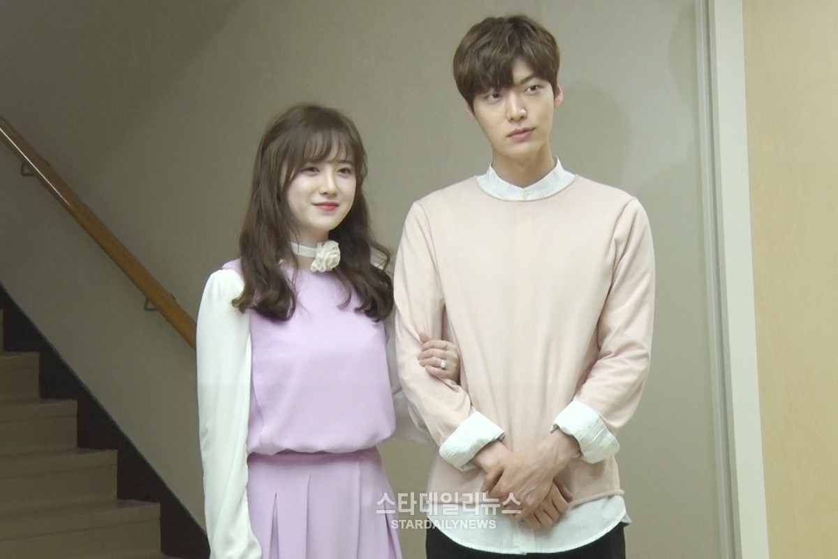 Goo Hye Sun bị Ahn Jae Hyun đ&ograve;i ly dị - th&ecirc;m chuyện t&igrave;nh cổ t&iacute;ch sắp tan vỡ - Ảnh 1.