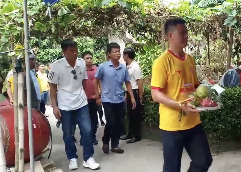 Nữ CĐV tử nạn trên đường đi cổ vũ CLB Nam Định