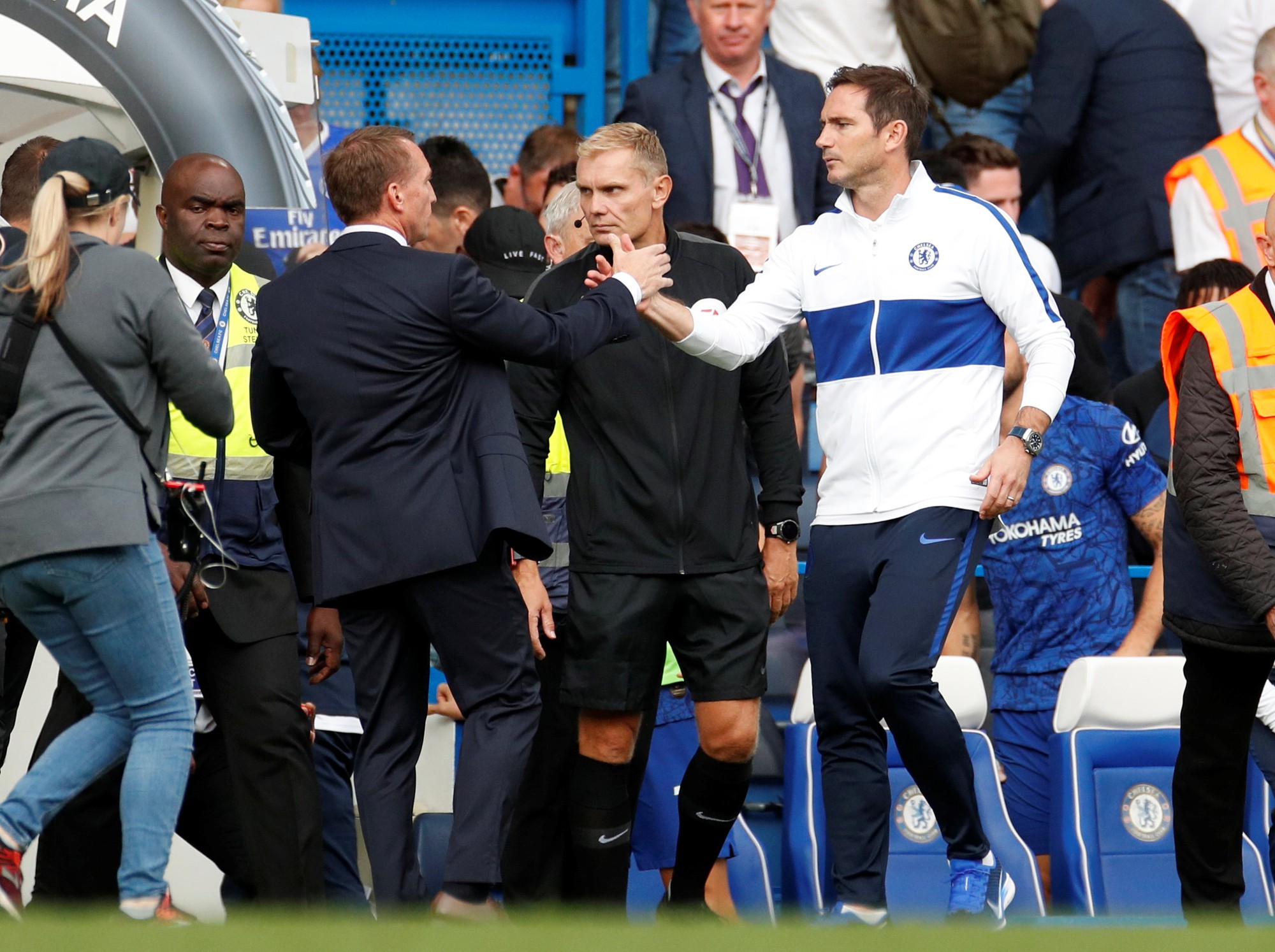 Chelsea h&ograve;a th&oacute;t tim, tội đồ Leicester h&oacute;a người h&ugrave;ng Stamford Bridge - Ảnh 5.