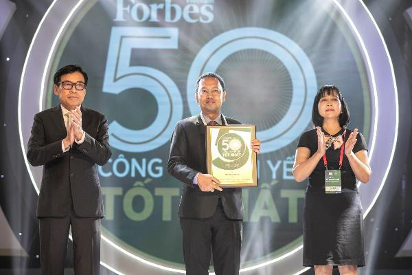 Tập đo&agrave;n Nam Long lần thứ 4 c&oacute; mặt trong bảng xếp hạng 50 c&ocirc;ng ty ni&ecirc;m yết tốt nhất - Ảnh 1.