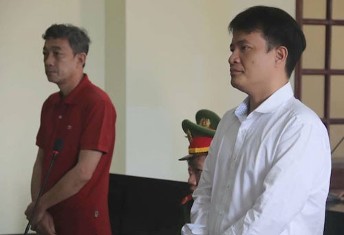 Vụ quay hàng loạt clip để tống tiền CSGT: Luật sư đề nghị trả hồ sơ, bị cáo kêu oan