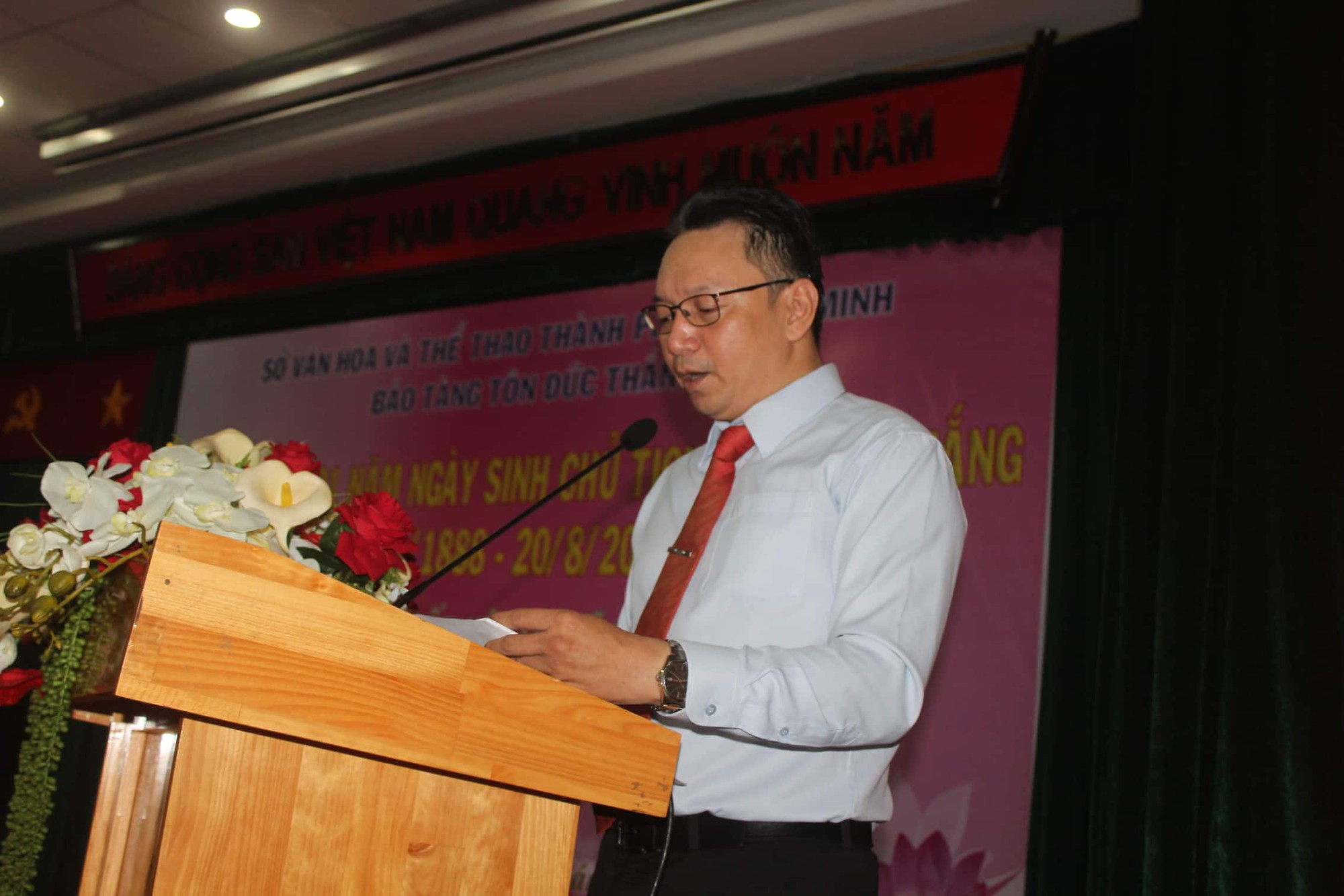Chủ tịch Tôn Đức Thắng: Một nhân cách lớn - Ảnh 1.