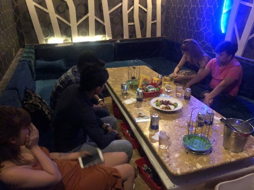 Bí mật bên trong các điểm thác loạn: Báo Người Lao Động phản ánh đúng! - Ảnh 1.