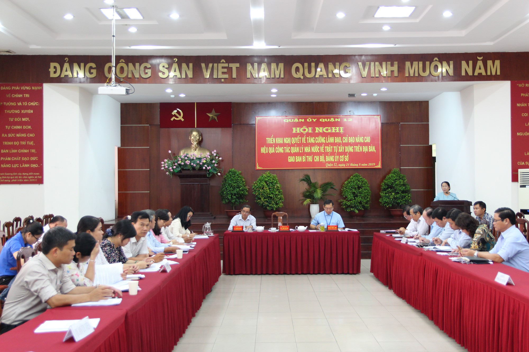 Xử lý hình sự cán bộ bao che xây dựng không phép