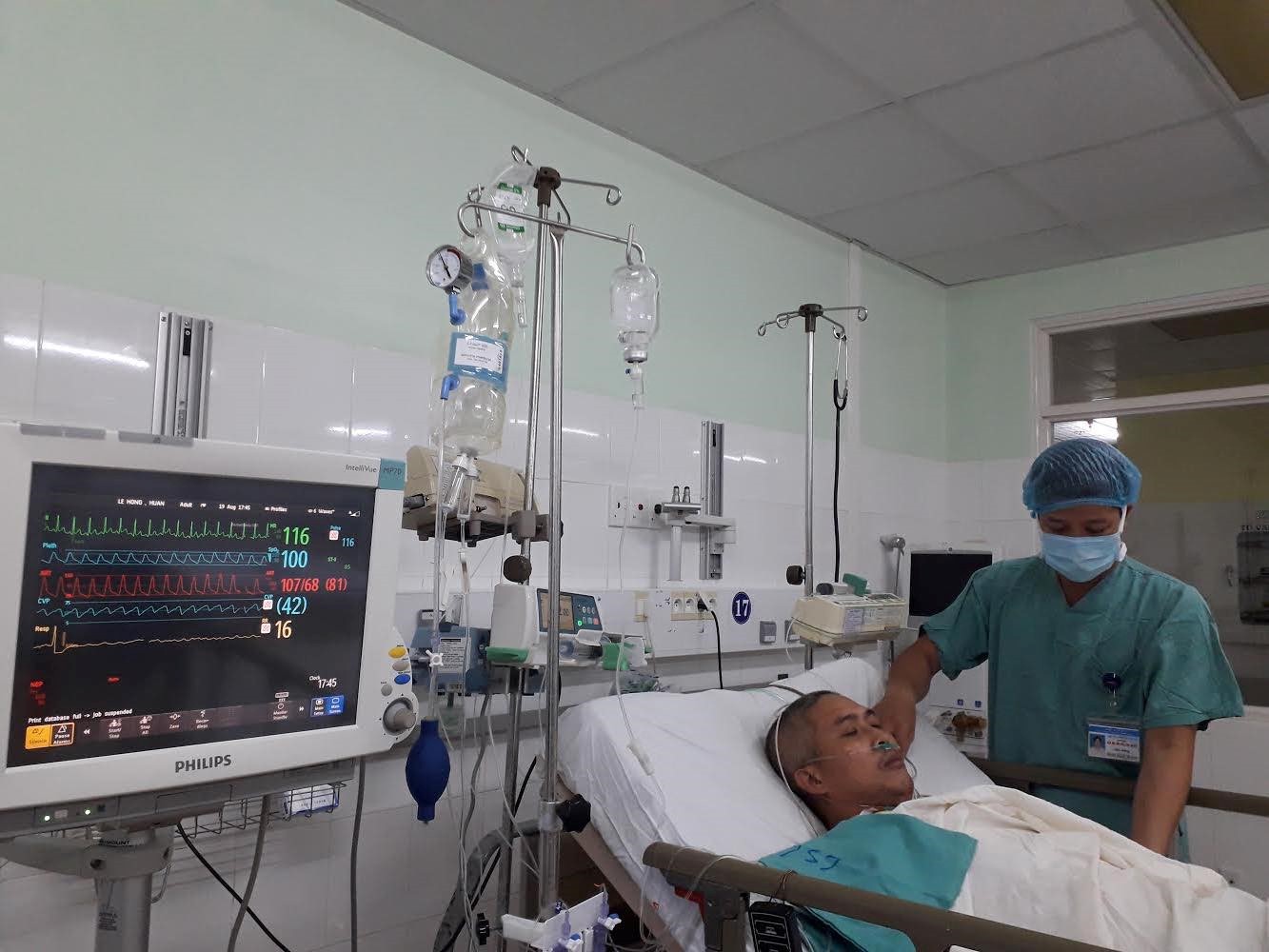 Bệnh nh&acirc;n sau gh&eacute;p tim xuy&ecirc;n việt, chưa tới 24 giờ sức khỏe đ&atilde; ổn định - Ảnh 2.