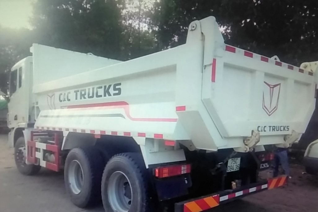 Xe quá tải vẫn hoành hành: Sở GTVT tỉnh Thừa Thiên – Huế khẳng định chỉ hoạt động lén lút - Ảnh 5.
