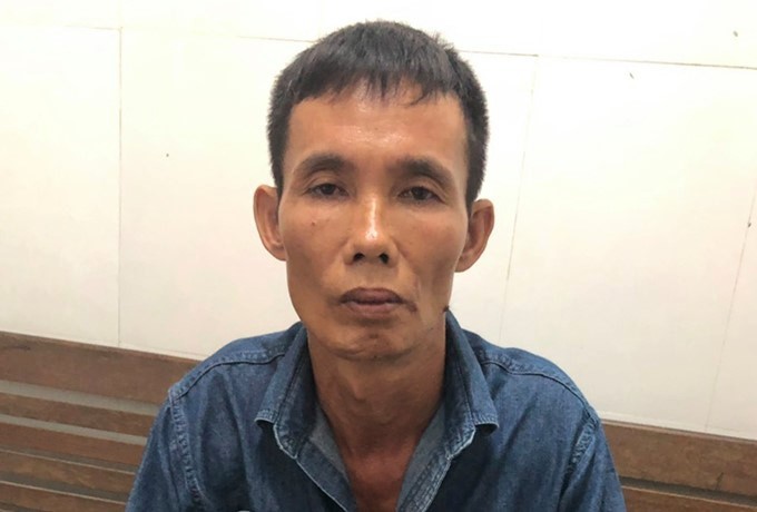 Giả làm xe ôm chở người phụ nữ ra cánh đồng hiếp dâm, cướp điện thoại