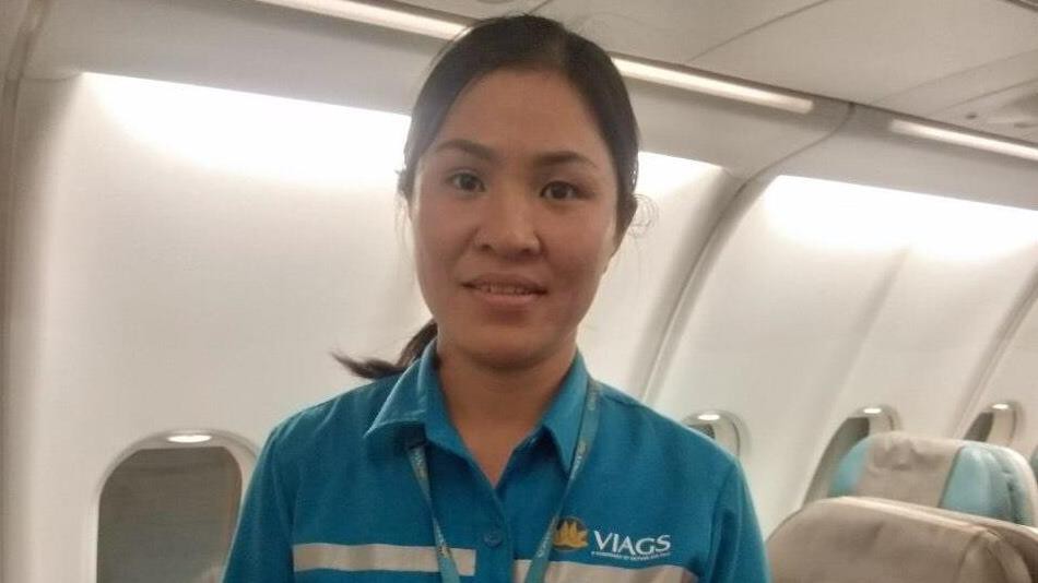 Bộ trưởng Nguyễn Văn Thể khen nữ nhân viên trả lại gần 1 tỉ đồng khách để quên ở Tân Sơn Nhất