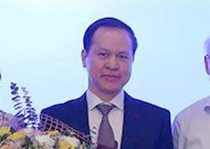 Khởi tố Tổng gi&aacute;m đốc c&ugrave;ng 3 Ph&oacute; tổng gi&aacute;m đốc MobiFone - Ảnh 2.