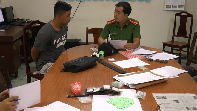 Vì 2 triệu đồng tiền công vận chuyển ma túy, lĩnh 14 năm tù