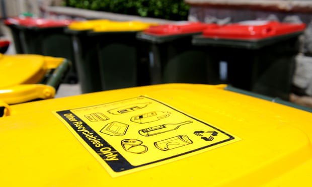 Trường học Melbourne: khóa thùng rác, học sinh mang rác về nhà