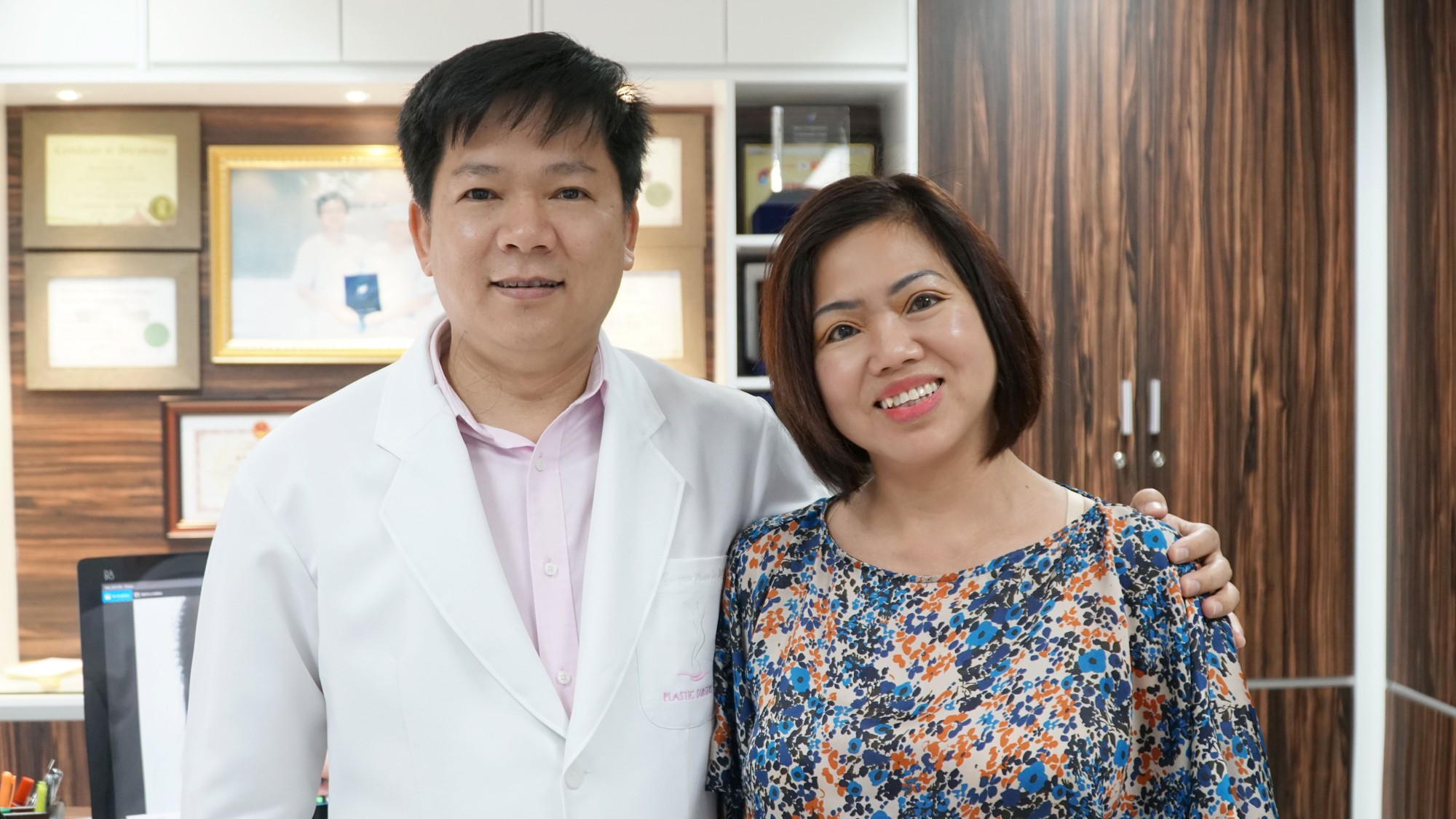 Việt kiều đổ về nước làm đẹp