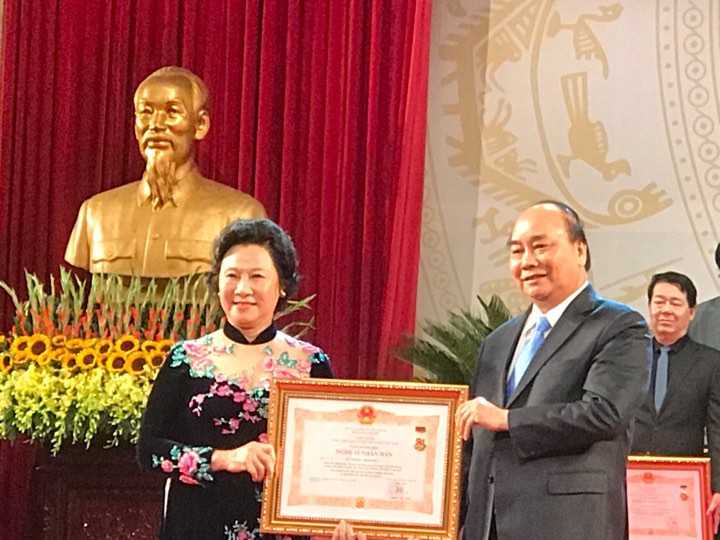 391 nghệ sĩ được trao tặng danh hiệu NSND, NSƯT - Ảnh 9.