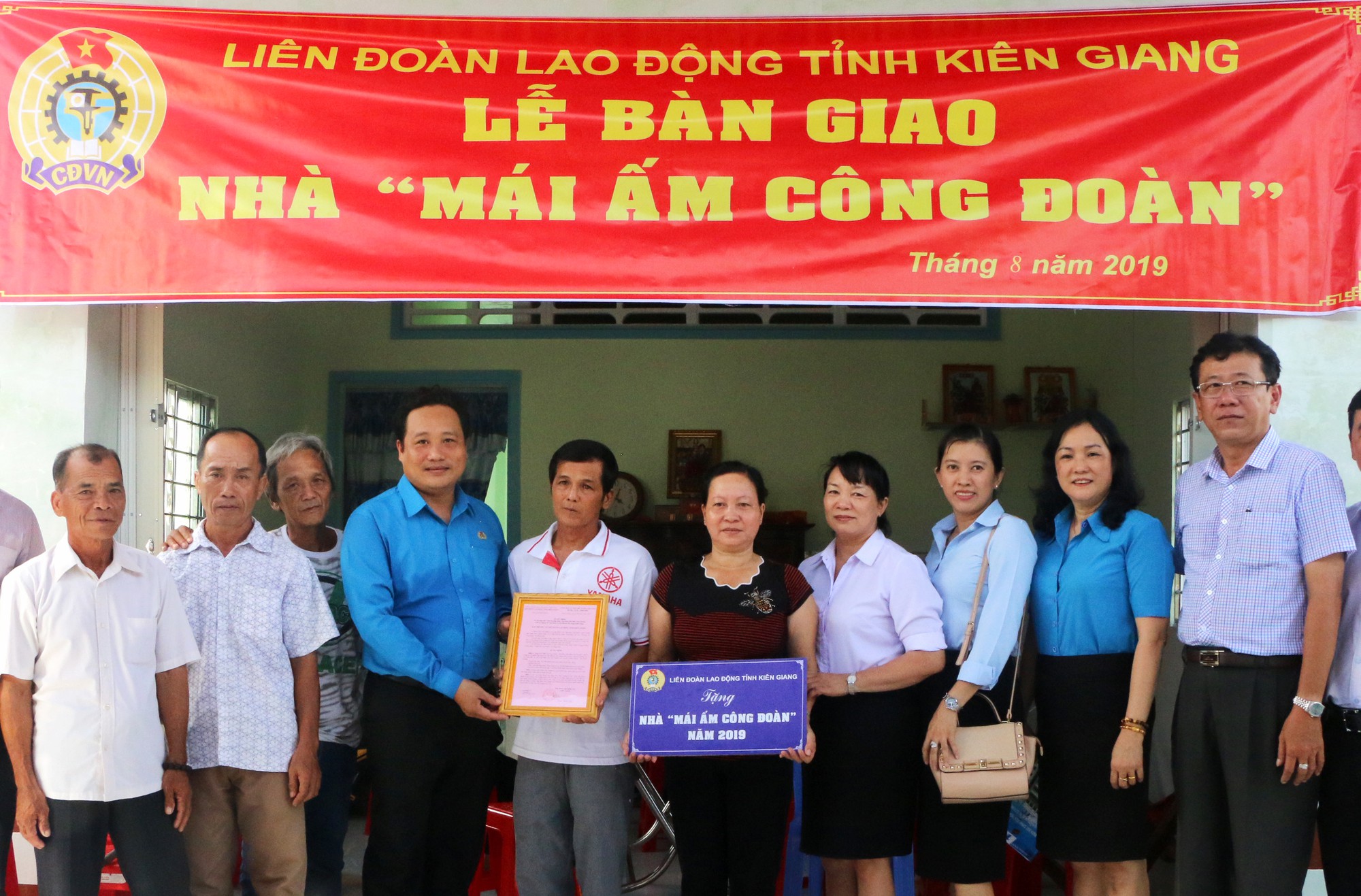 Kiên Giang: Giúp đoàn viên khó khăn an cư