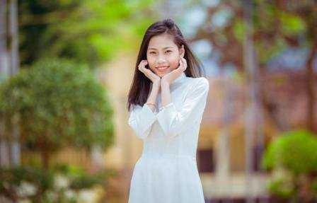 Cô gái từng trải qua 23 lần phẫu thuật trở thành sinh viên Đại học Y Hà Nội