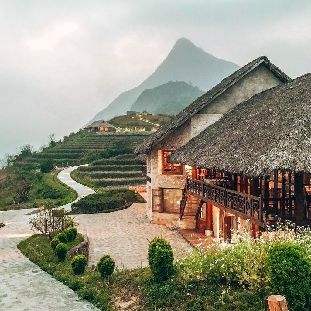 Nghỉ lễ 2/9, chán biển, lên núi tận hưởng không gian yên bình - Ảnh 2.