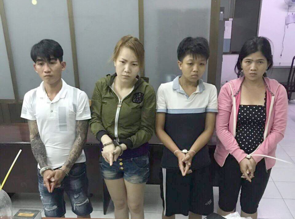 Nhóm nghiện ở ngoại thành TP HCM bị tóm lúc nửa đêm