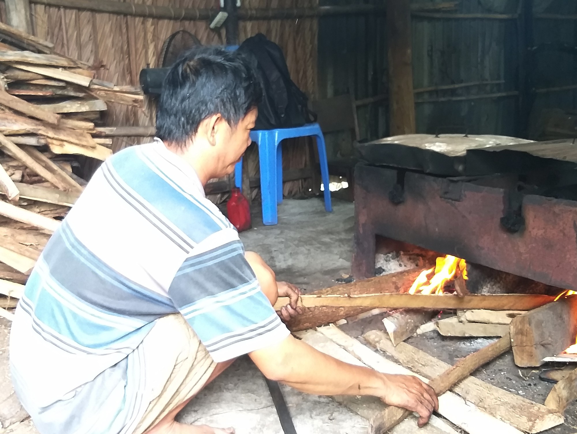 B&iacute; quyết l&agrave;m n&ecirc;n những hạt cốm thơm, gi&ograve;n ở C&agrave; Mau - Ảnh 7.