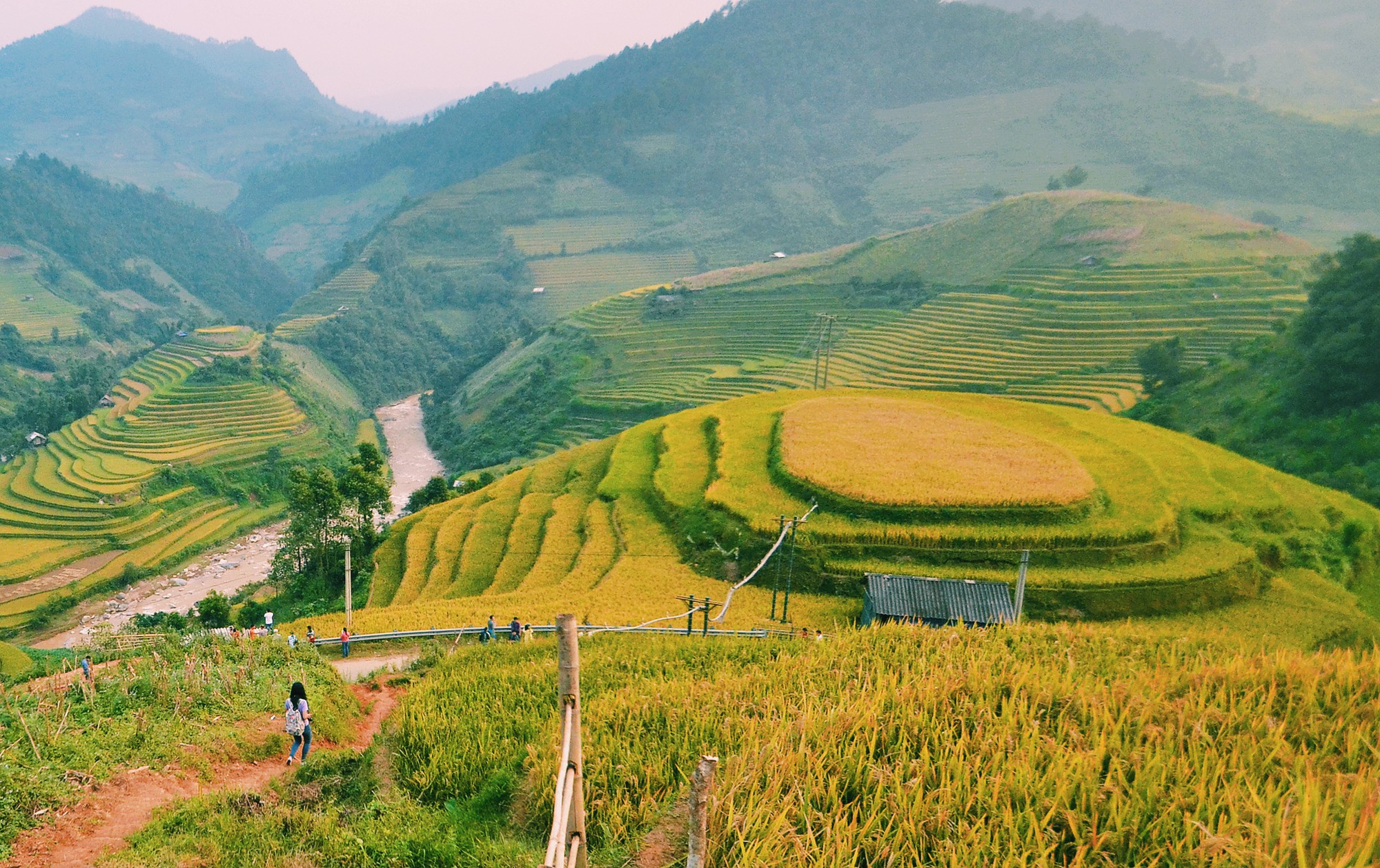 Lịch l&uacute;a ch&iacute;n T&acirc;y Bắc, Đ&ocirc;ng Bắc, l&ecirc;n kế hoạch săn ảnh ngay th&ocirc;i! - Ảnh 8.
