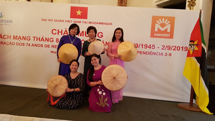 Người Việt mừng Tết độc lập ở châu Phi - Ảnh 5.