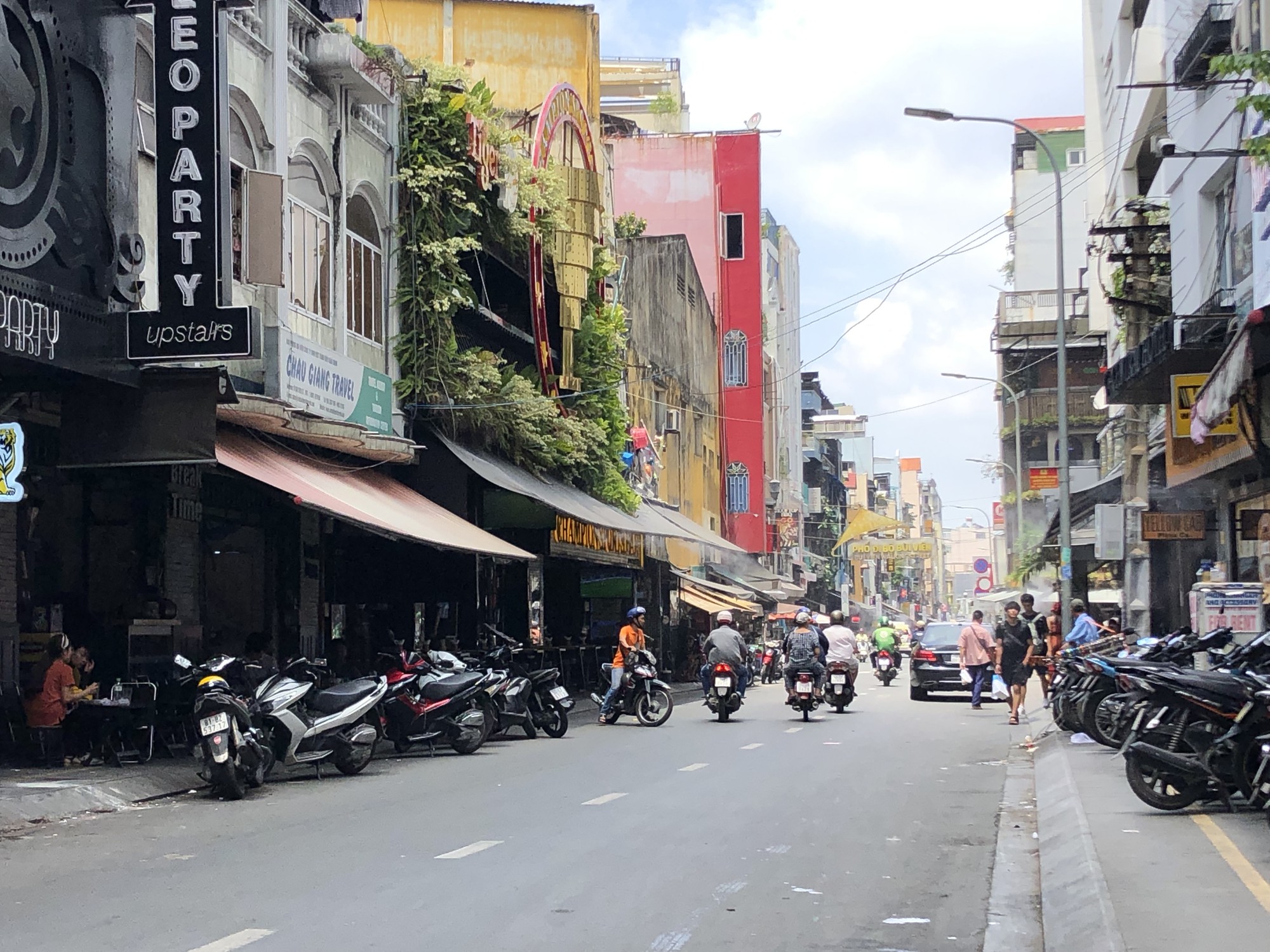 Hello B&ugrave;i Viện: Ng&agrave;y ấy - B&acirc;y giờ - Ảnh 3.