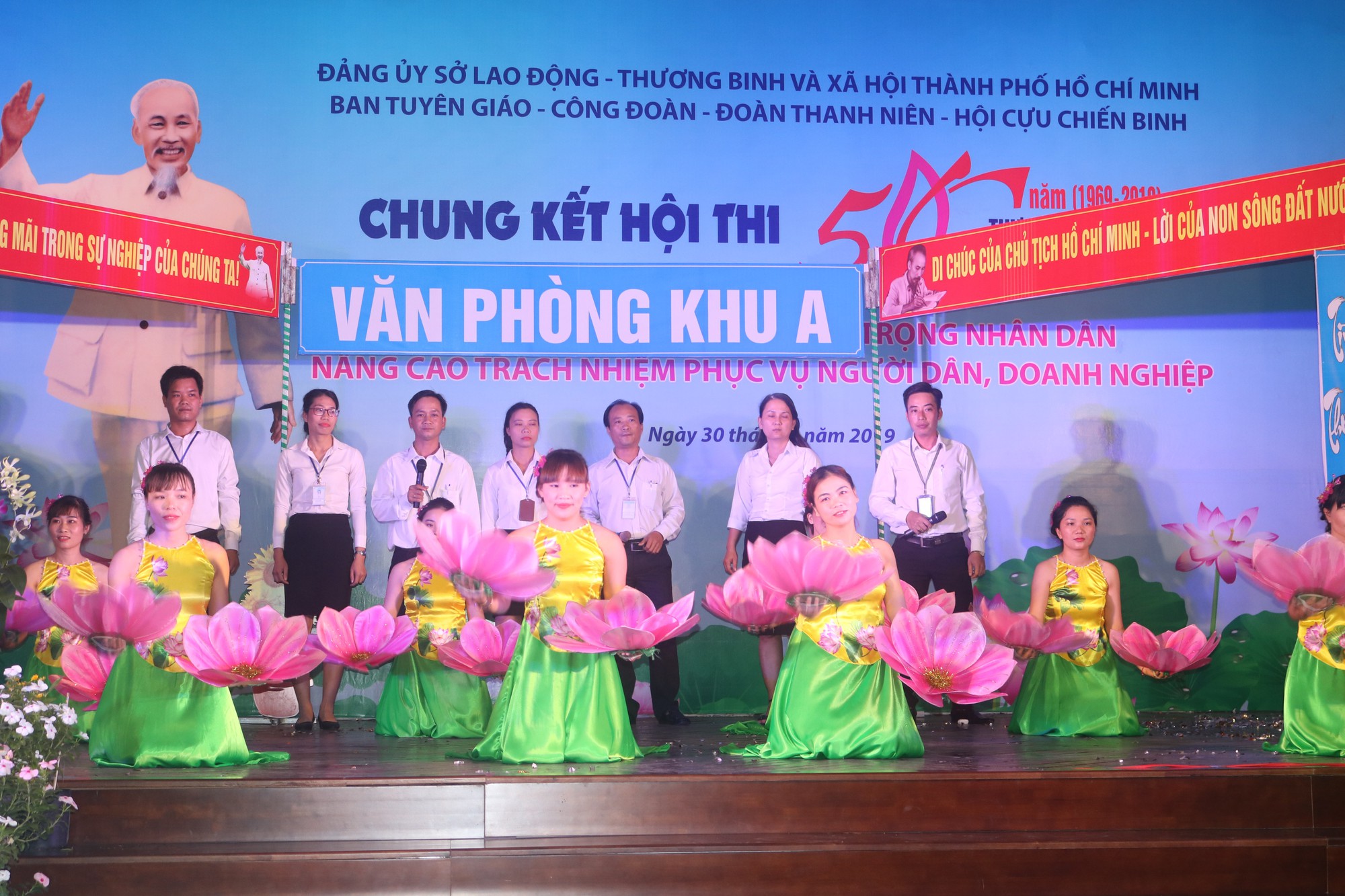 Sôi nổi hội thi "Tự hào ngành lao động - Thương binh và Xã hội"