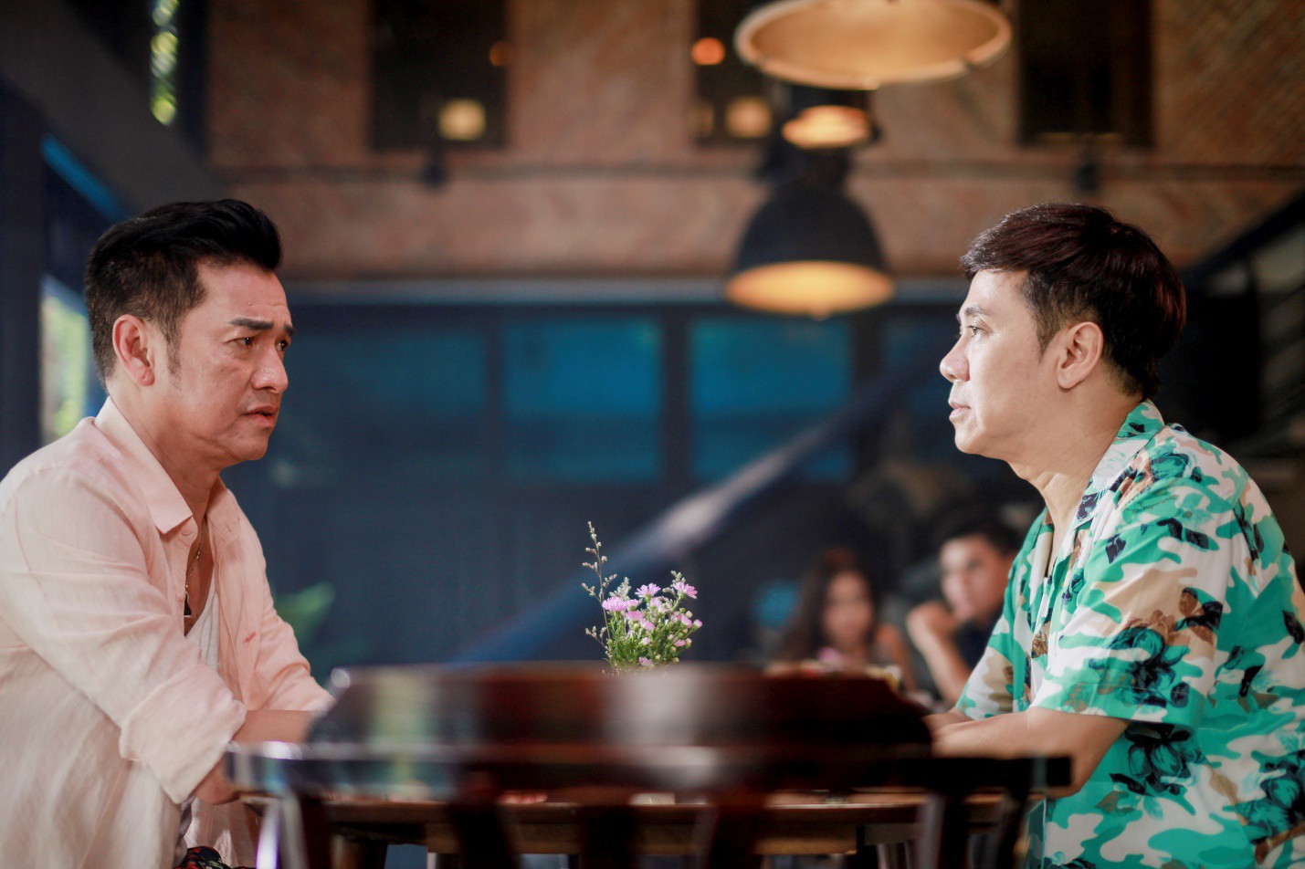 Nh&agrave; sản xuất Ng&ocirc;i nh&agrave; bươm bướm b&aacute;c bỏ chuyện l&agrave;m ngơ Noo Phước Thịnh - Ảnh 1.