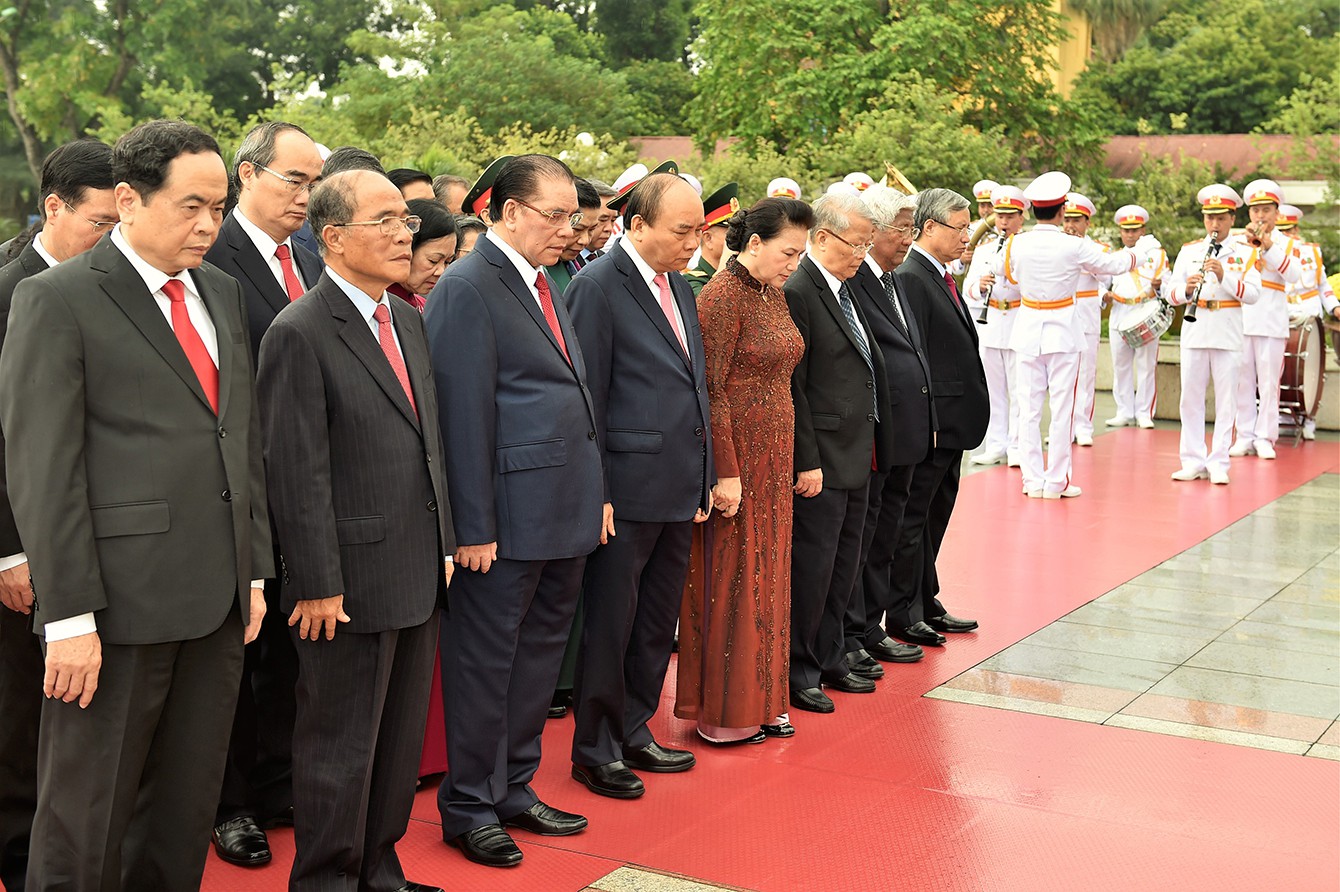 Lãnh đạo Đảng, Nhà nước viếng Chủ tịch Hồ Chí Minh