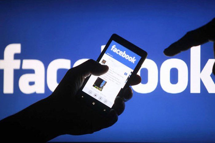 Facebook sẽ gỡ bỏ những tài khoản không sử dụng tên thật