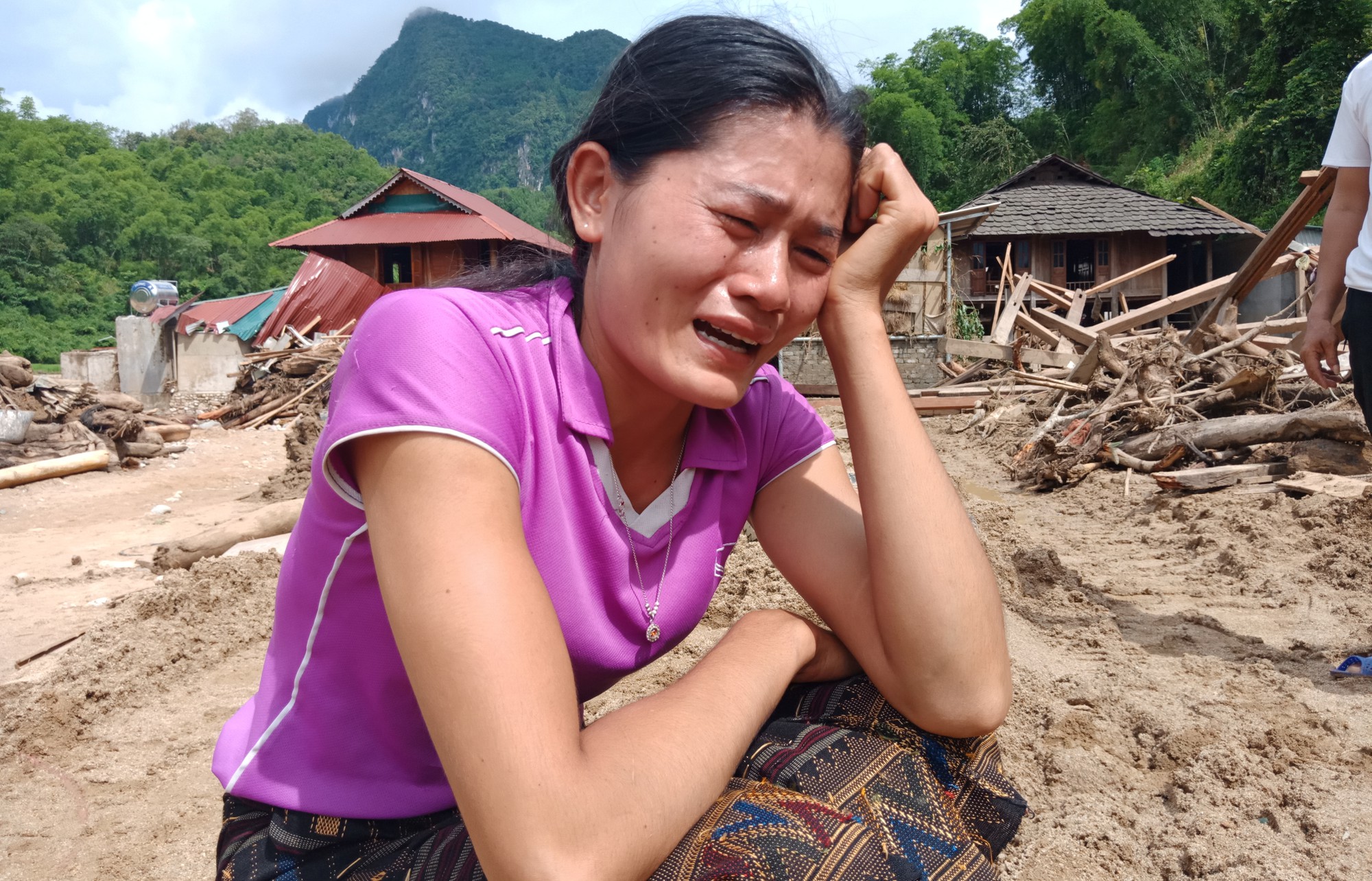T&igrave;m thấy thi thể b&eacute; trai 10 tuổi ở Sa N&aacute; mất t&iacute;ch tr&ecirc;n s&ocirc;ng c&aacute;ch nh&agrave; 3 km - Ảnh 4.