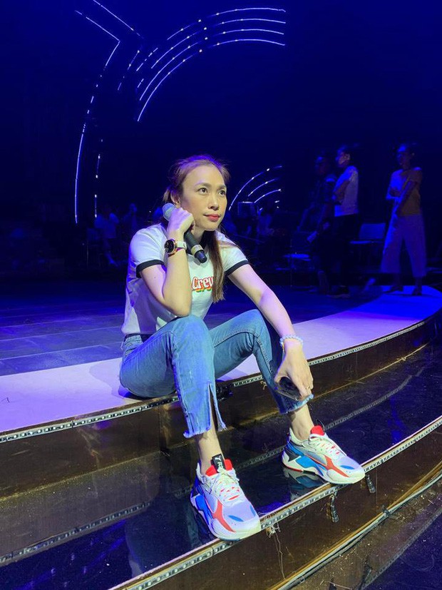 Những ng&ocirc;i sao l&atilde;o h&oacute;a ngược của showbiz Việt - Ảnh 3.