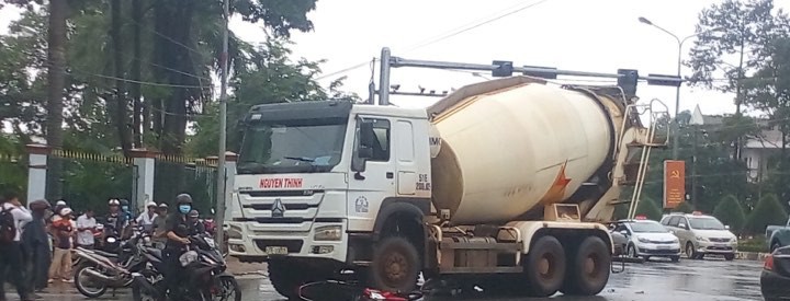 Người đàn ông quê Quảng Nam bị xe bồn cán tử vong ở Bình Phước
