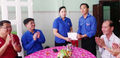 Hỗ trợ công nhân khó khăn an cư