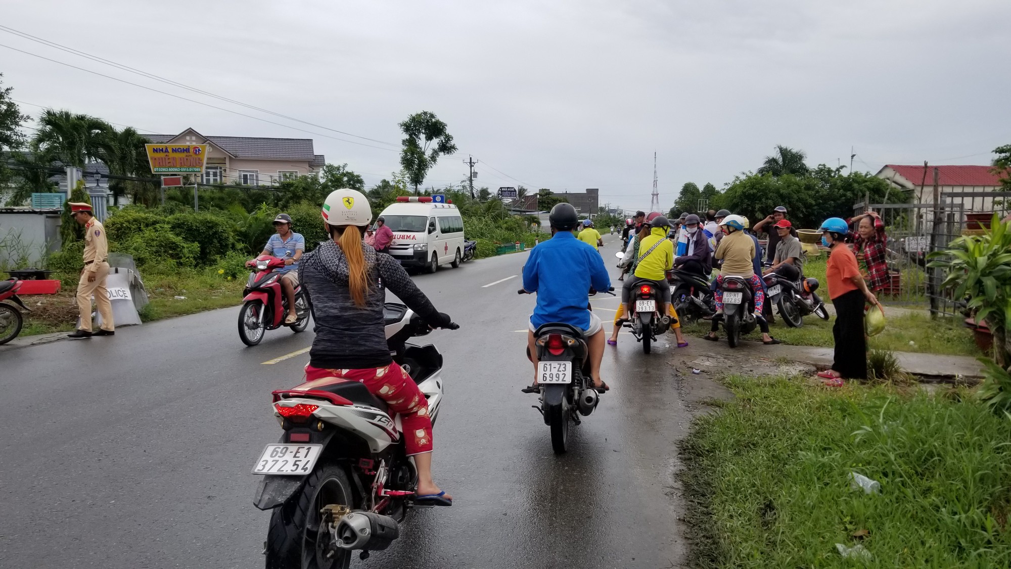 7 cán bộ đoàn cưỡng chế bị bỏng nặng do một số đối tượng phóng hỏa - Ảnh 2.