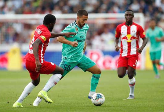 Hazard lập siêu phẩm, Real Madrid thắng nhọc nhằn "bò đỏ" Salzburg