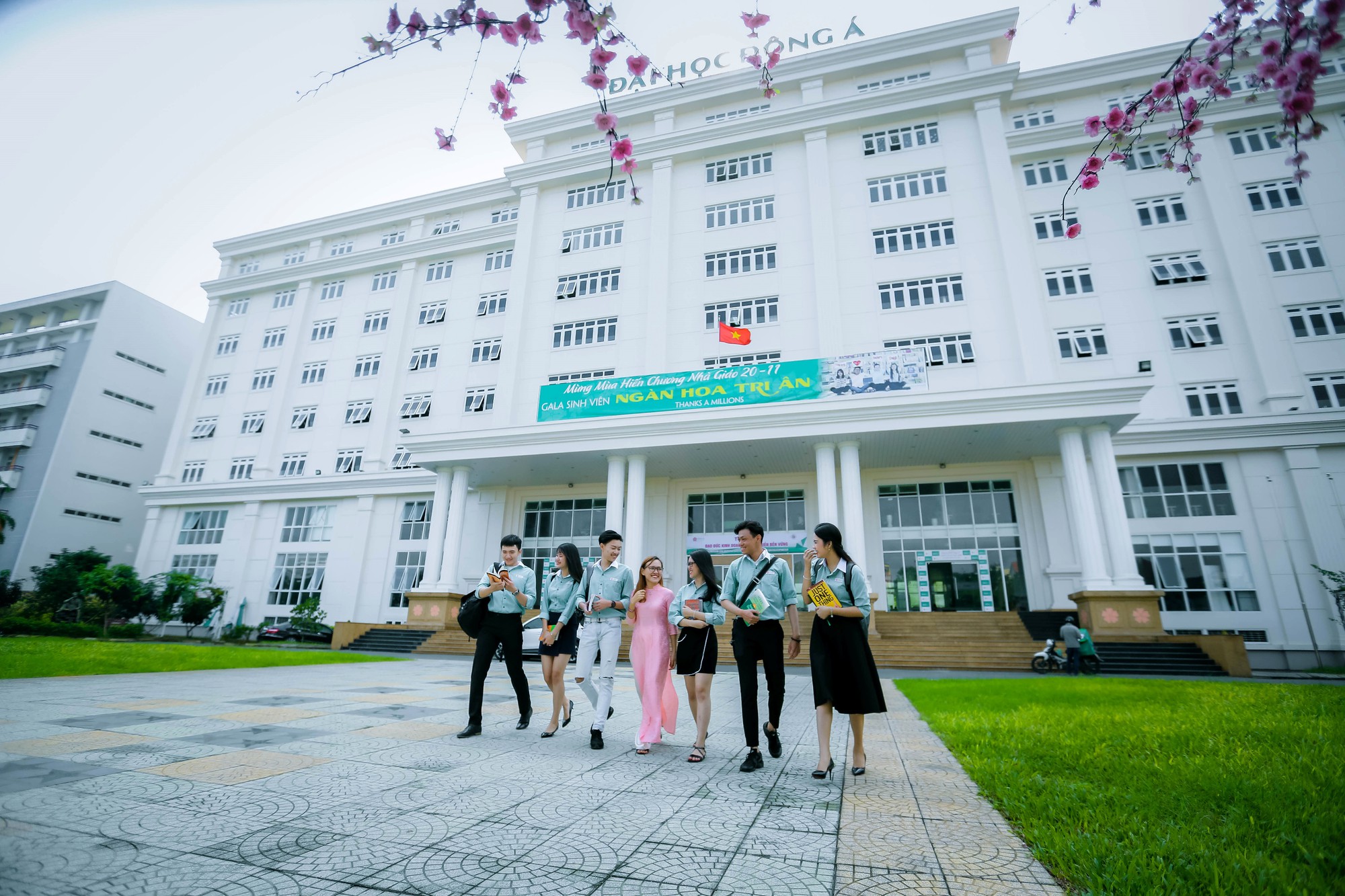 Đại học Đ&ocirc;ng &Aacute;: Điểm tr&uacute;ng tuyển từ 14 - 20 điểm - Ảnh 1.