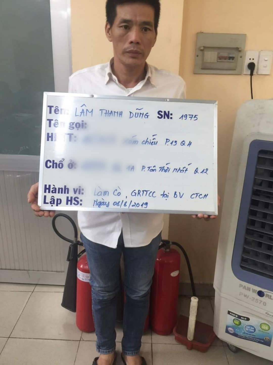 V&igrave; sao nh&oacute;m c&ograve; số thứ tự ở Bệnh viện Chấn thương Chỉnh h&igrave;nh  bị bắt? - Ảnh 1.