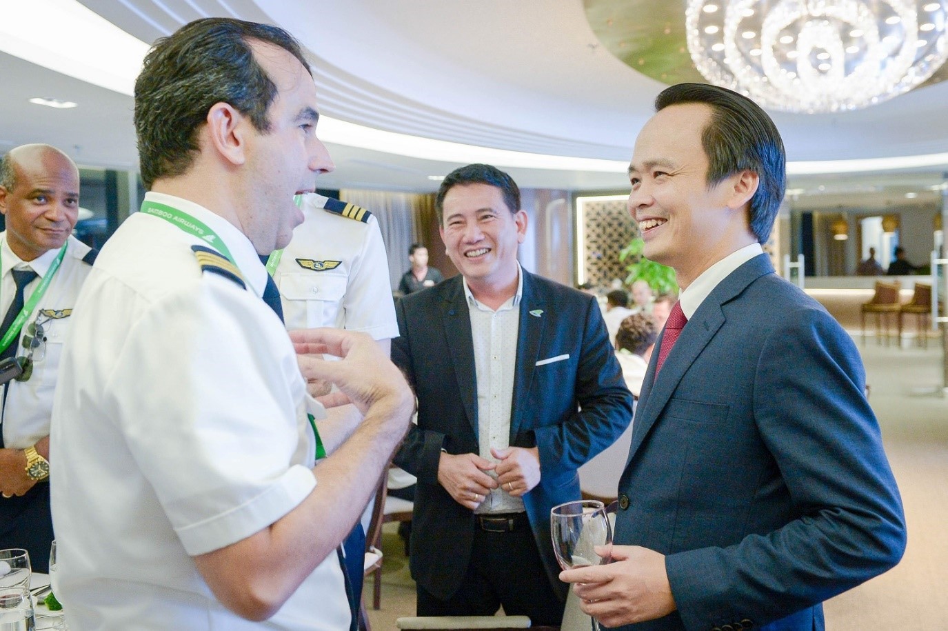 Những phi c&ocirc;ng quốc tế của Bamboo Airways lần đầu xuất hiện - Ảnh 4.
