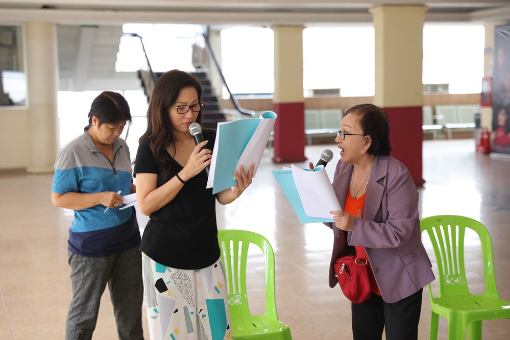 Nghệ sĩ Hồng Đ&agrave;o: Đạo diễn thật can đảm khi mời t&ocirc;i... diễn cải lương! - Ảnh 1.