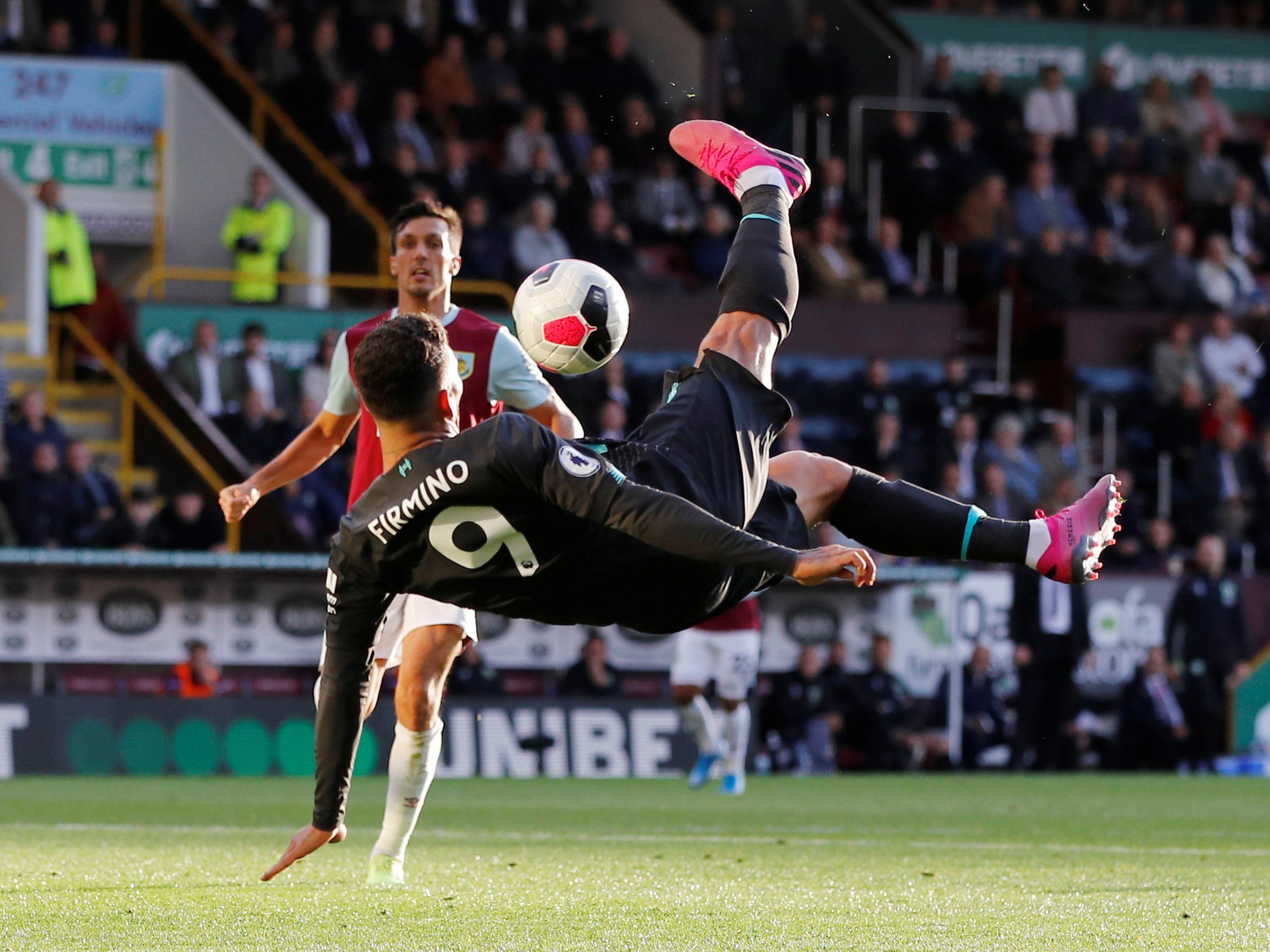 Man City so&aacute;n ng&ocirc;i... 2 giờ, Liverpool về đỉnh bảng ngoạn mục - Ảnh 7.